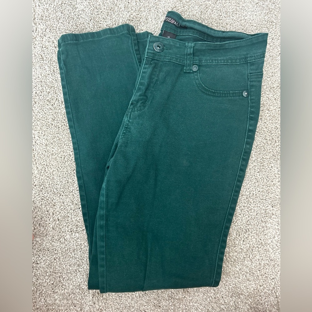 Roz & Ali size 10 greenish skinny jeans
